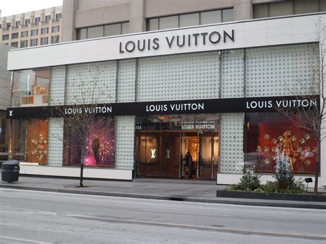 louis vuitton distribution center|louis vuitton outlet store locations.